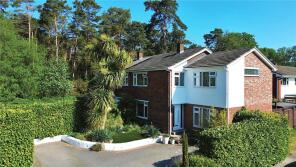 1, Linstead Road, Farnborough GU14 9HH