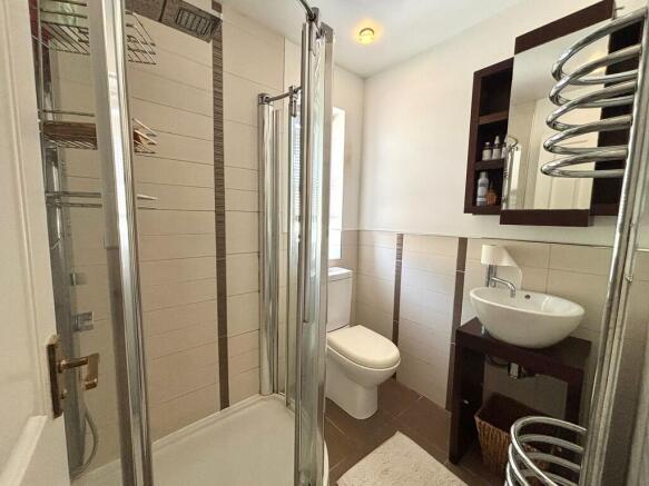 Ensuite