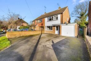 10, Chalmers Close, Charlwood RH6 0DP