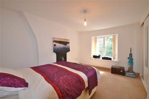 BEDROOM TWO: