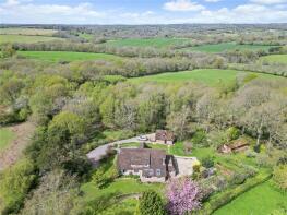 Bedrepe, Buxted Wood Lane, Buxted TN22 4QE