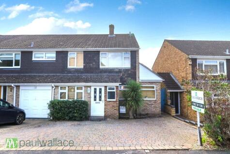 Headingley Close, West Cheshunt
