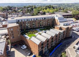 Flat 82, 52 Elizabeth Place, Queens Road, East Grinstead RH19 1TS