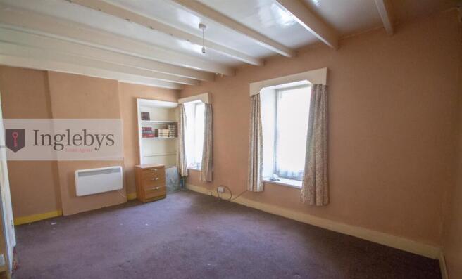 3 bed House for sale Image 12