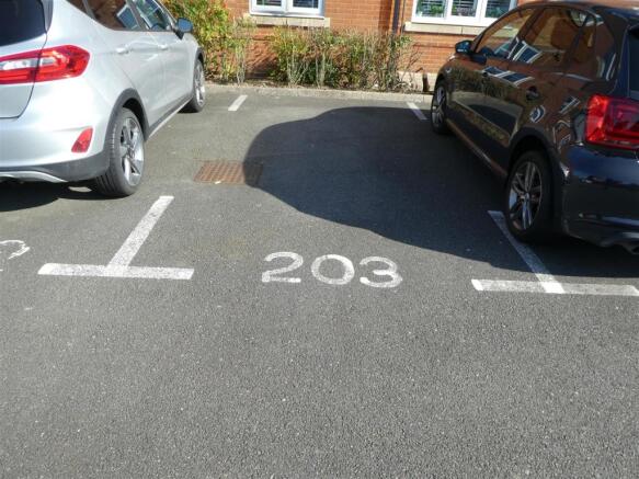 parking spoace.JPG