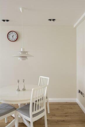 Maskells-flat 14 Buckingham Court -8_Hi.jpg