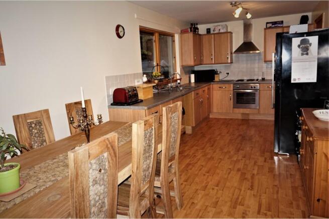 Kitchen / Diner