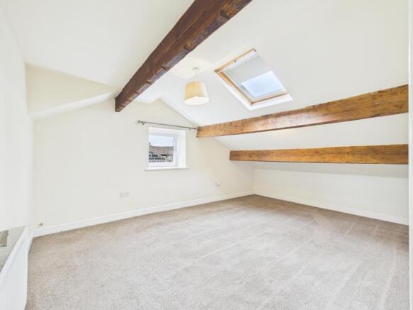 2 bed Flat to rent Image 9