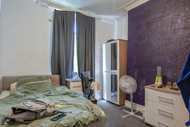 5 bed House of Multiple Occupation for sale Image 8