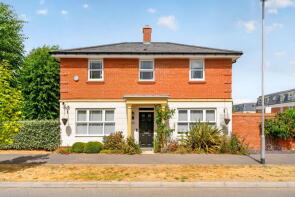 1, Heath Way, Shenley, Radlett WD7 9FG