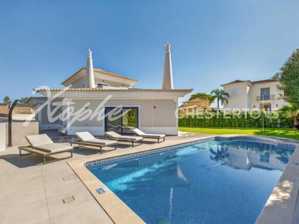 Vilas Alvas 4 Bed Fully Renovated Luxury Villa for Sale (42)