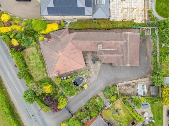 3 bed Bungalow for sale Image 12
