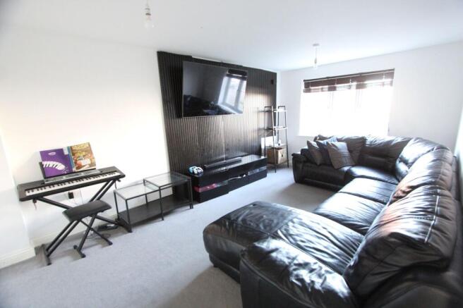 Meadow Road, Houghton Conquest, MK45 photo 4
