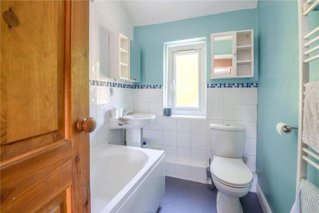 3 bed Terraced for sale Image 5