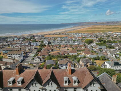 Kipling Terrace, Westward Ho, Bideford, EX39 1HY