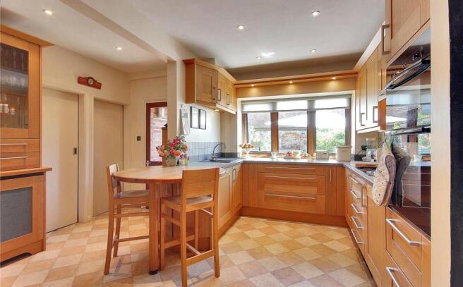 Kitchen/Breakfast