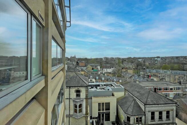 1 bed Apartment to rent Image 8