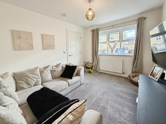 2 bed Semi-Detached for sale Image 7