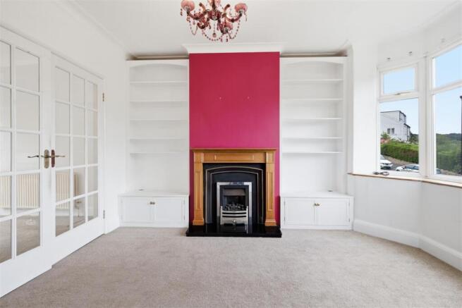 3 bed Semi-Detached for sale Image 4