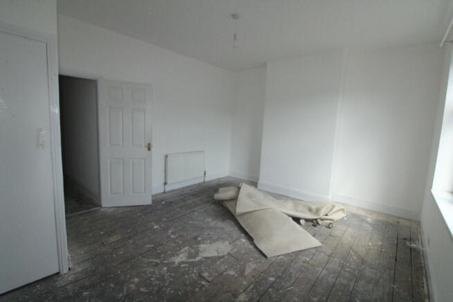 3 bed Terraced for sale Image 9