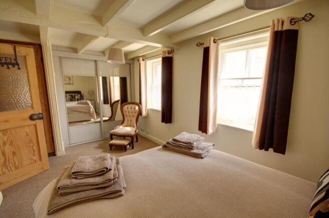 3 bed Cottage for sale Image 8