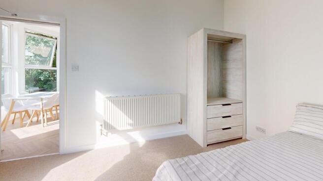 1 bed House Share to rent Image 4