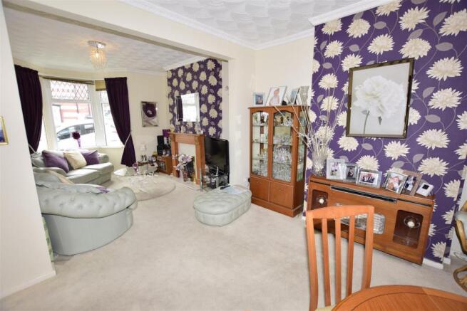 Living/Dining Room
