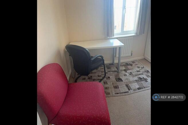 Ff1 Double Bedroom4