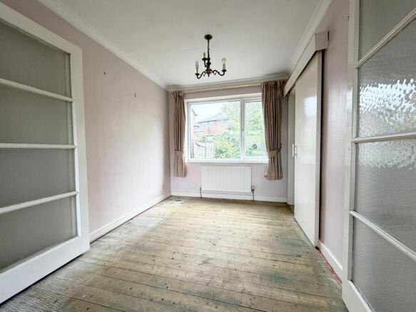 3 bed House for sale Image 4