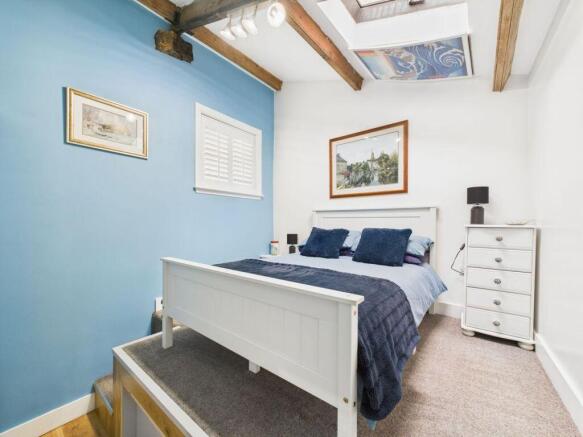 2 bed Cottage for sale Image 8