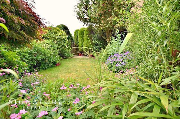 garden.jpg