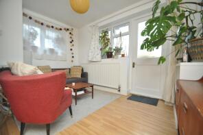 Flat A, 15, Hanley Road, London N4 3DU
