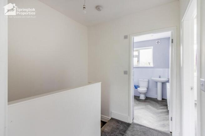 2 bed Terraced for sale Image 9
