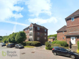 19, Highbank, Haywards Heath RH16 4TT