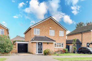 3, Hawthorn Way, Chiswell Green, St Albans AL2 3BE