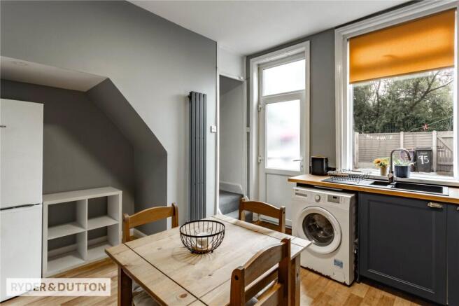 3 bed Terraced for sale Image 9