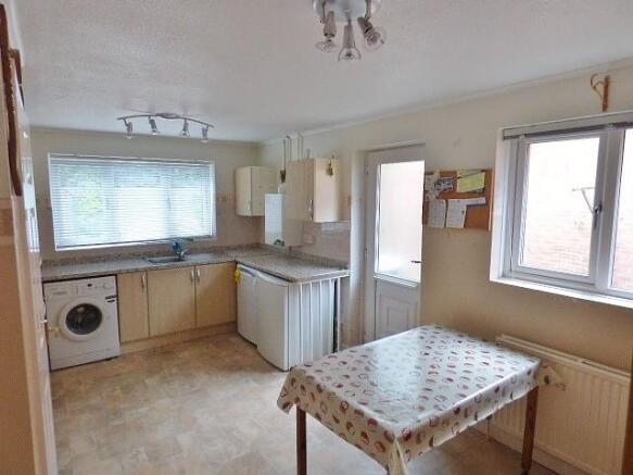 Kitchen 1