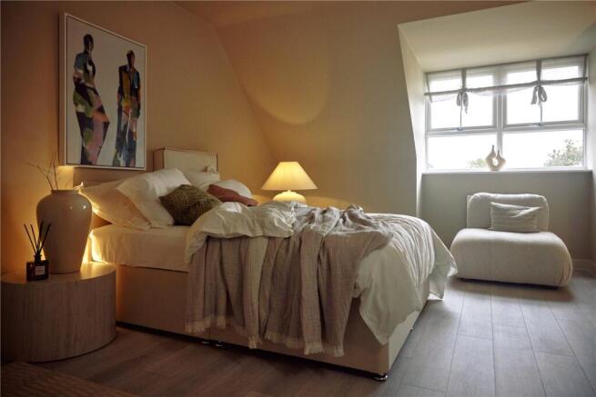 4 bed Semi-Detached for sale Image 7