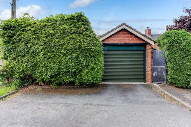 GARAGE