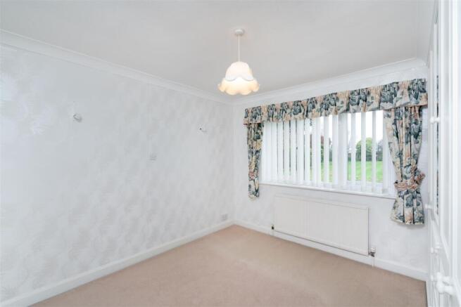 3 bed Detached Bungalow for sale Image 9
