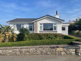 23 Carreg Mynach, Bay View Road, Benllech, Tyn-y-gongl LL74 8TT