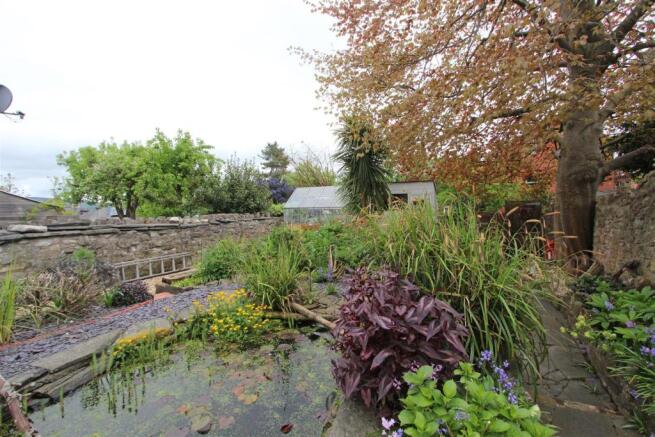 Rear Garden..jpg