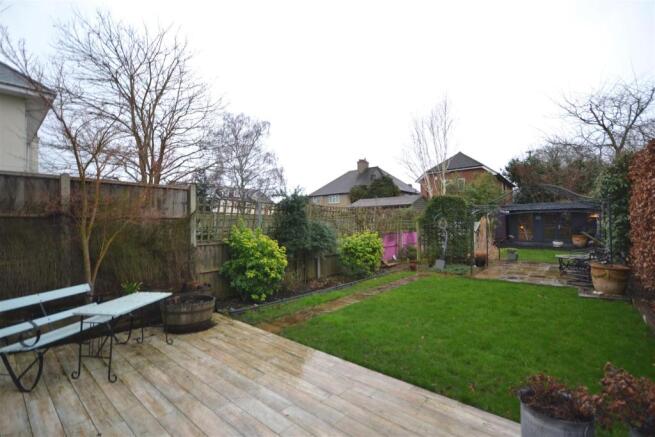 GARDEN.jpg