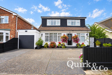 Runnymede Road, Canvey Island, SS8