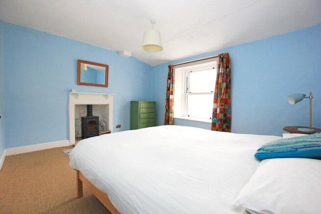 2 bed Terraced for sale Image 8