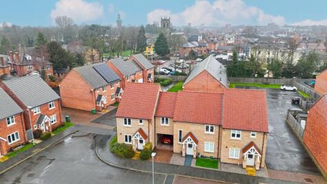 Wicket Close, Loughborough, LE11