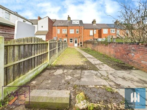 3 bed Terraced to rent Image 5