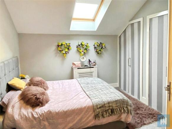2 bed Apartment for sale Image 5