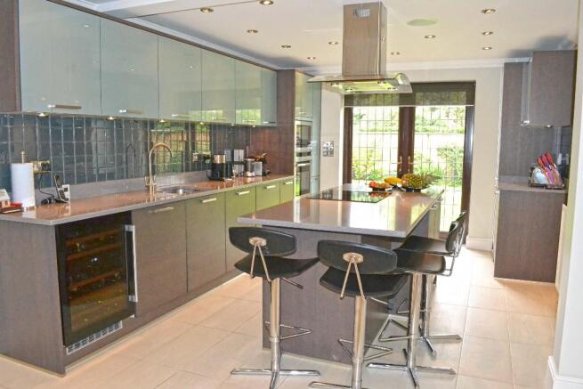 Kitchen/Breakfast Ro