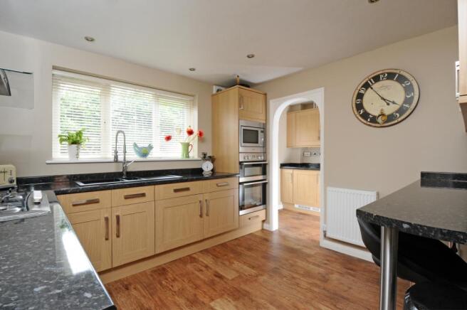 Kitchen/Breakfast